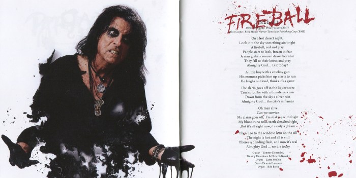 ALICE COOPER - Paranormal [Limited Box Set] (2017) booklet