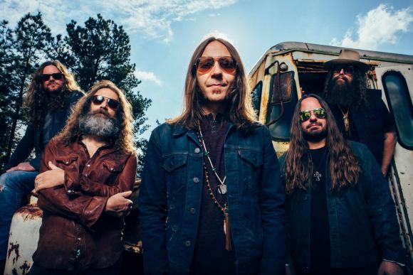 BLACKBERRY SMOKE - Find A Light (2018) inside